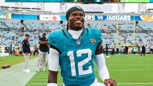 Jaguars' Travis Hunter and wife, Leanna, announce birth of son