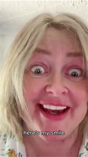 Melanie's before and after says it all! A whiter, straighter, more confident smile in seconds. 😍 Discover how easy it is to get your own instant smile transformation. Take our free smile assessment today! #instasmile #ClipOnVeneers #SnapOnVeneers #AffordableVeneers #SmileTransformation #BeforeAndAfter #DiscoverYourConfidence | instasmile