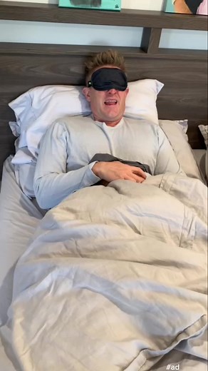 Fan Mail Unboxing: Jaxon Buell Blanket from Amazon