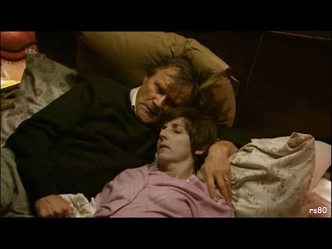 Coronation Street - Hayley Dies
