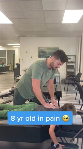 8 yr old gets Adjusted. FULL VERSION #BigComfy #chiropractor #fyp #adjustment #crack