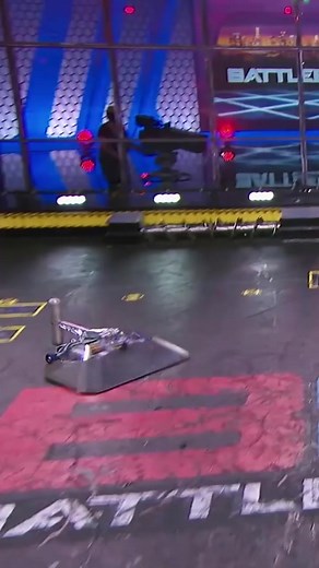 #reels #reelssport #sport #battlebots #robots #stem #remotecontrol #technology #engineering | Hulu Houses