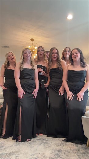 Wedding day!!🤍 #wedding #bride #bridaltiktok #fyp #bridalparty
