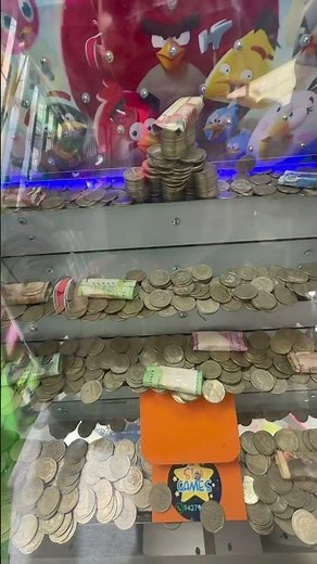 Como funciona la máquina cascada de monedas y premios #maquina #dinero #tecnologia #divertido