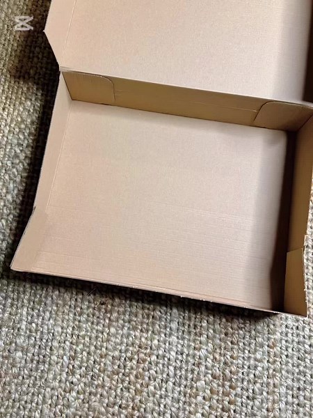 Ζεστασιά, αγάπη και φροντίδα… όλα πλεγμένα σε κάθε κουβερτούλα 🧶💗 κουβέρτες για εσένα ή για δώρο που θα μείνει αξέχαστο! Διάλεξε το σχέδιο και τα χρώματα που σου αρέσουν και φτιάχνεται μόνο για σένα! #πλεκτήκουβέρτα #χειροποίητηκουβέρτα #πλέξιμο #κουβέρταμεαγάπη #χειροποίητοδώρο #πλεκτά #χειροποίητα #blanketlover #handmadeblanket #cozyblanket #knittedblanket #yarnaddict