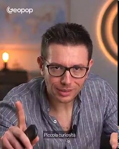 2.8M views · 91K reactions | Come è stata costruita la Torre Eiffel? Nel giorno degli innamorati vi raccontiamo la storia del simbolo di Parigi. | Geopop | Facebook