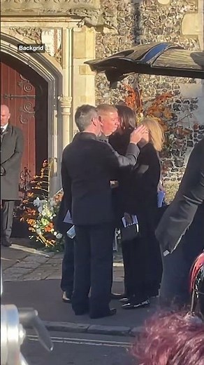 Simon Cowell comforts Liam Payne's parents at funeral