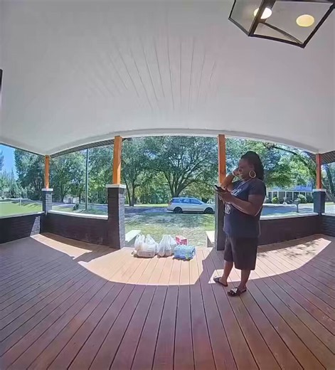 This InstaCart delivery driver woman rang the doorbell of the house where she had delivered the groceries to. She asked them if they could put extra money on her tip. 😳Mind you, she was already receiving a $12 tip! If you notice, she left the groceries in the sun and not even in the saved part. 🤯I would have went and changed the tip to zero after that. InstaCart, you need to do better with your drivers. Would you have given her more money if she rang your doorbell and asked for more? What woul