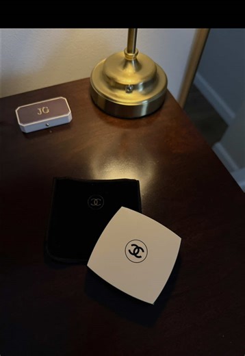 Chanel Beauty: The Chicest Face Powder Guide