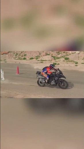 🔥 Speed meets precision in the Fastest Motorcycle U-Turn Challenge!