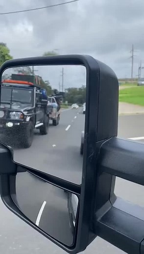 Exploring the Toyota Land Cruiser 79 Series Off-Road