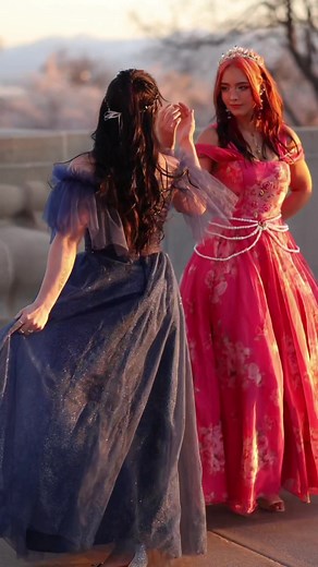 Dawn and Dusk Cosplay Transformation | Athena Grimes