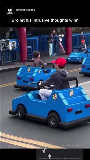 That was literally one of my favorite rides at legoland when i was 8