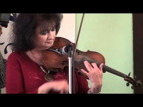 Listen to The Mockingbird