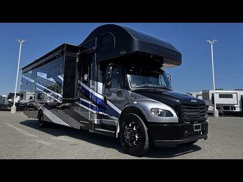Luxury Super C Motorhome On Freightliner!