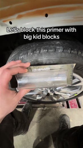 Blocking Primer for a Smooth Car Finish