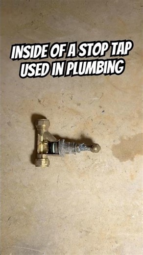 HOW DOES A STOP TAP WORK AND WHATS INSIDE #plumbingtips #diy #apprentice #plumbing #plumber #home