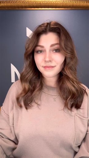 Mood: New Hair, Instantly ✨ Quick changes are kind of our thing! Call and book your appointment now or shop online at www.shopmimisdallas.com #QuickHairChange #WigLife #WigConfidence #HairInMinutes #InstantStyle | Mimi's Wig Boutique