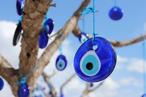 Los 7 amuletos y talismanes poderosos para suerte, salud, amor y más