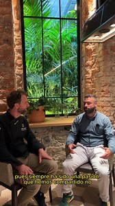 En el centro de Bilbao encontramos este templo de la carne 🔥🎖️El restaurante Amaren Bilbao entre los 15 mejores restaurantes de carne del mundo y es sinónimo de calidad e innovación. 🥩Un lugar conocido por ofrecer a sus clientes una carne de altísima calidad con largos periodos de maduración. 🐂 Bueyes y vacas supremas certificadas de razas como Minhota, Cachena, Maronesa, Angus, Frisona, Asturiano de montaña… Trabajar con clientes que valoran el producto y apuestan por la dedicación de un se