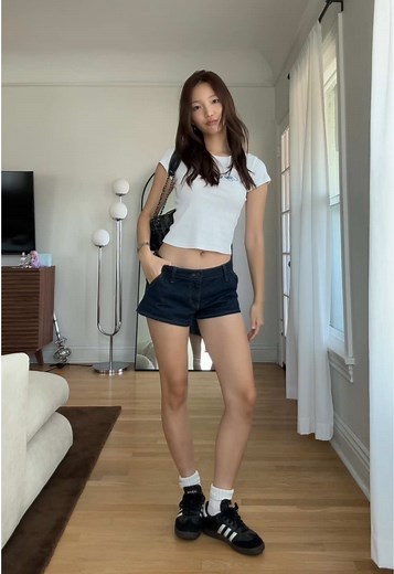 Stylish Outfit Ideas Featuring Shorts