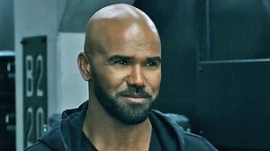 S.W.A.T. sur TF1 : pourquoi Lina Esco (Chris) a-t-elle quitté la série ?