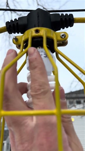 Changing a led lightbulb to a cfl light bulb