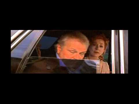 Introduction to Romeo - Romeo+Juliet (1996)