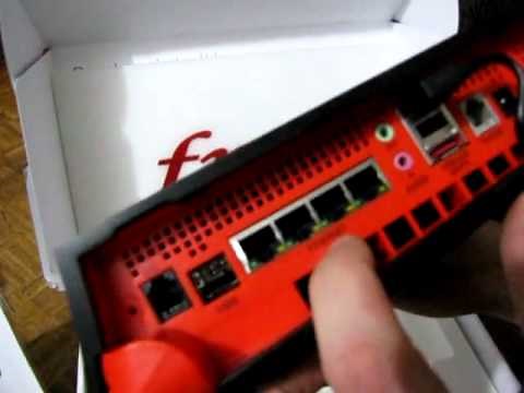 Unboxing the Freebox Revolution (v6) [www.freebox-forum.net]