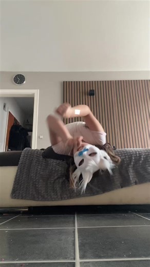 aurelia_nayara (@aurelia_nayara)’s videos with Fox nd the hound