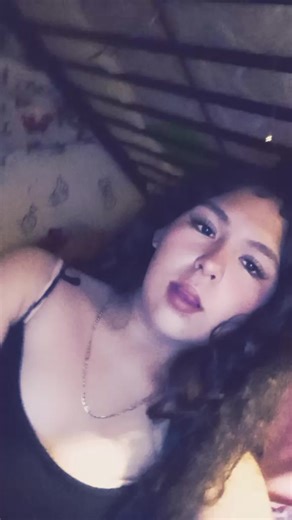 Videos de Denisse Reyes (@denisse.reyes947) con “sonido original - BiggieClips”