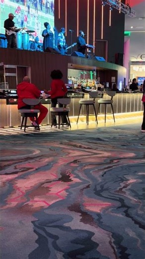 The Old School - Making People Dance - Island View Casino Resort
