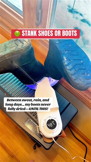 Wet, smelly boots were driving me crazy — especially after long days, rain, or workouts. This boot dryer & deodorizer actually dries them out and removes odor instead of just masking it. Simple to use and works on boots, shoes, gloves, and more. If you wear boots often, this is one of those “why didn’t I buy this sooner” things. 🛒 Linked here. #snowboots #dryfeet #lifehacks #winteressentials #tiktokshopcreatorpicks