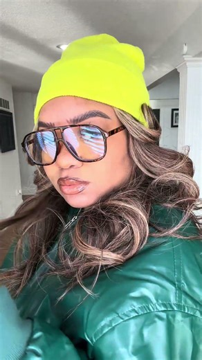 Green jacket, tailored slacks, and custom Nike Cortez on my feet.💚