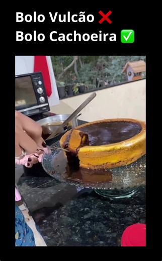 Humor em Memes de Bolo Engraçado