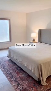 Duvet burrito trick! Putting on your duvet cover has never been easier - save this to try it later! 🙋🏼‍♀️ This linen duvet cover and these throw blankets are both from , are luxuriously soft, and would make the perfect holiday gift! Be sure to order yours now to receive before Christmas! #carilohapartner | It's Honey Done