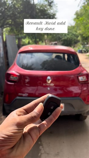 Fardeen on Instagram: "Renault Kwid add key Done 👍✨ #kwid #keyprogramming #carkeys"