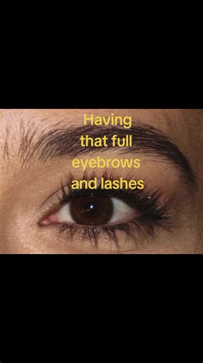 How to Get Full Eyebrows and Lashes: Simple Tips