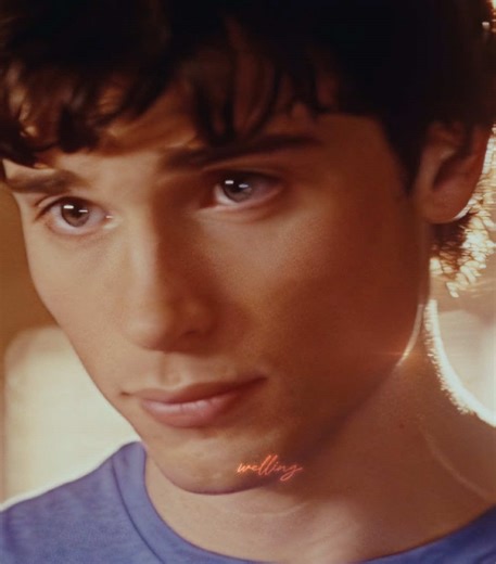 Clark Kent's Journey in Smallville: A Complete Edit