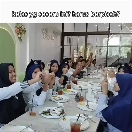 serius kelas seseru ini harus berpisah??
