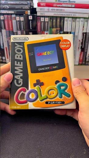 Unboxing Gameboy Color