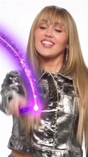 Miley Cyrus recreates iconic Disney commercial for Hannah Montana 20th anniversary