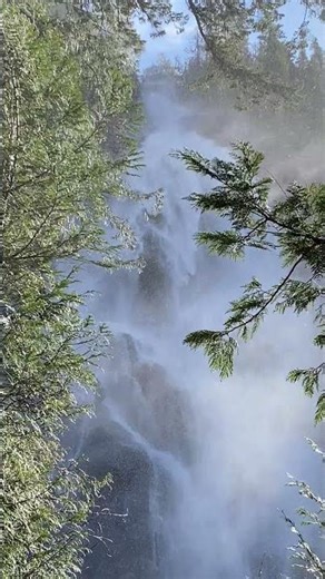 This Waterfall Will Blow Your Mind 😍 | Squamish