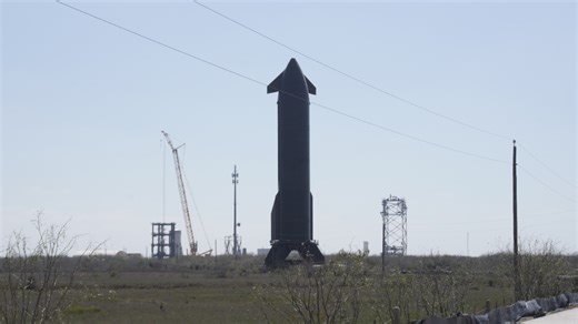 [实拍]带你近距离观看正在推出的星舰Starship V3 SN1