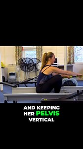 Good posture in rowing and keeping the pelvis vertical on the recovery Full video: https://www.decentrowing.com/posture-and-knees-sweep/ #rowing #rowingcoach | Decent Rowing