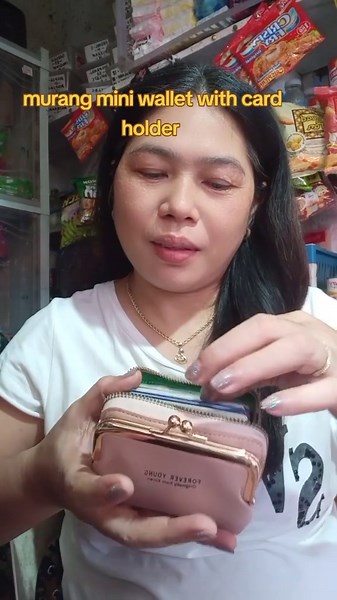 Stylish and Affordable Mini Wallet with Card Holder