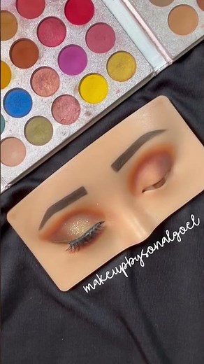 Bronze Eye Makeup Tutorial | Warm Eyeshadow #makeupshorts🔥