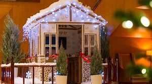 There’s a life-size gingerbread house in Toronto (VIDEO) | Food & Drink