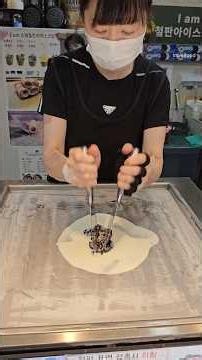 오레오 철판 아이스크림 만들기 / Making Oreo Iron Plate Ice Cream / korean street food