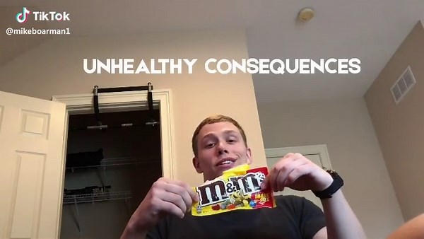 Warning⚠️ sounds at end are grotesque 🤮😂 #diarrhea #unhealthy #comedy